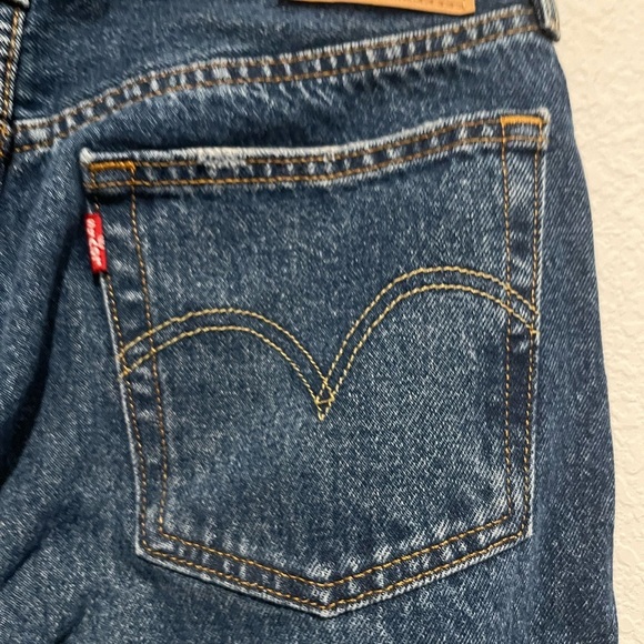 NWT Levi’s Women Original 501 High Waisted Straight Leg Distressed Jeans 28/30 - Picture 8 of 10